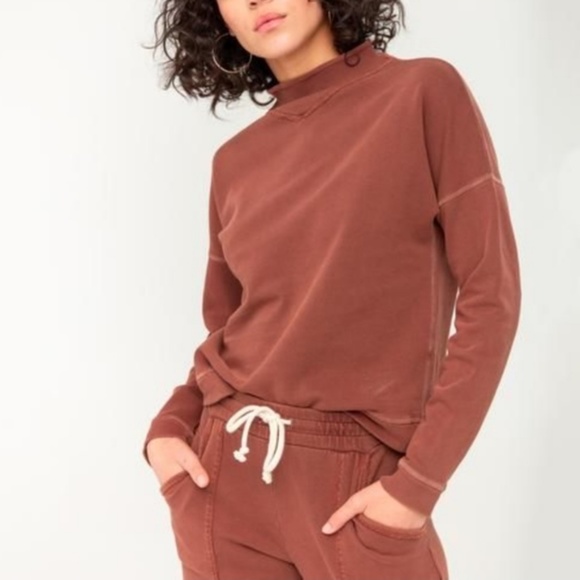 MATE the Label Sydney mock neck red Brown Sweatshirt pullover - Picture 7 of 8